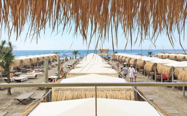 casa indipendente in vendita a Forte dei Marmi