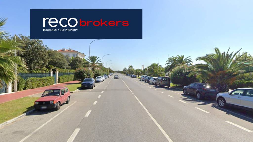 casa indipendente in vendita a Forte dei Marmi in zona Vittoria Apuana
