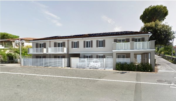 appartamento in vendita a Forte dei Marmi in zona Vittoria Apuana