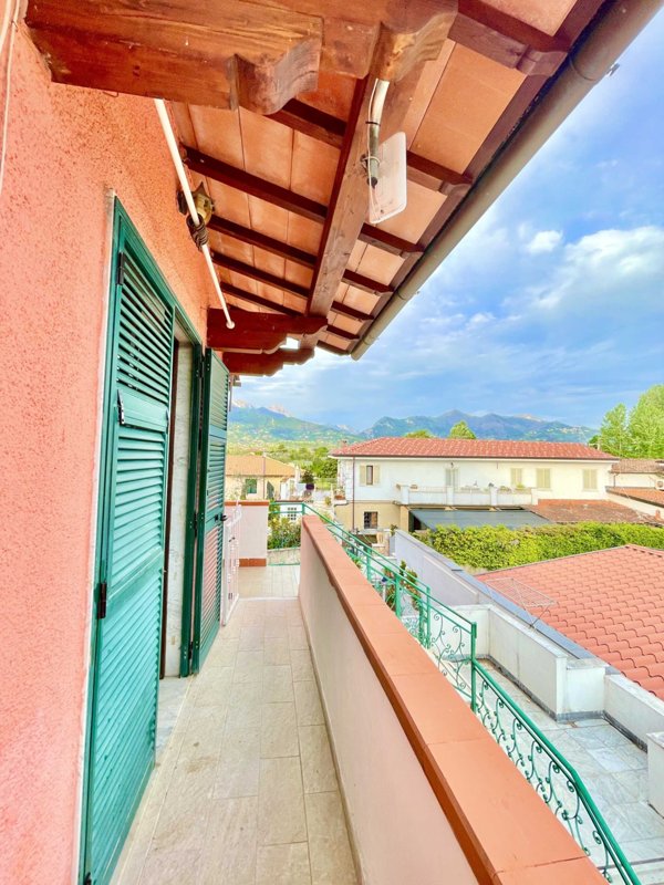 appartamento in vendita a Forte dei Marmi