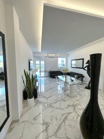 appartamento in vendita a Forte dei Marmi in zona Vittoria Apuana