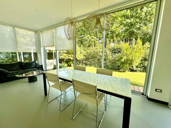 casa indipendente in vendita a Forte dei Marmi