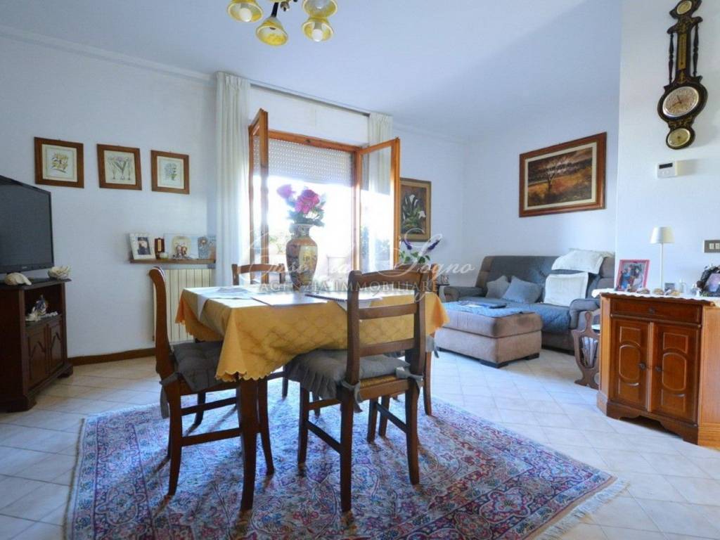 appartamento in vendita a Forte dei Marmi