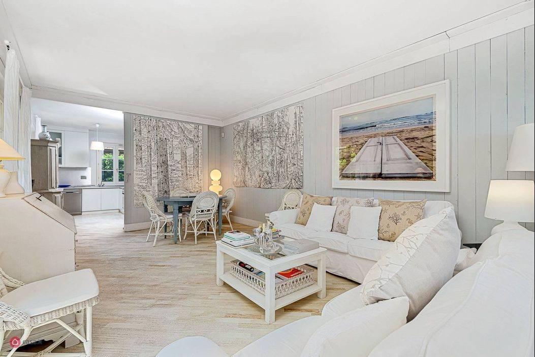appartamento in vendita a Forte dei Marmi in zona Roma Imperiale