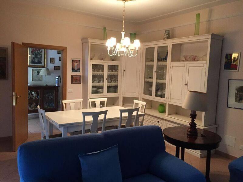 casa indipendente in vendita a Forte dei Marmi in zona Vittoria Apuana
