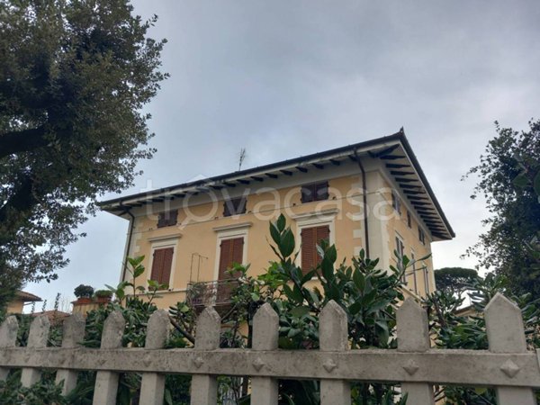 appartamento in vendita a Forte dei Marmi
