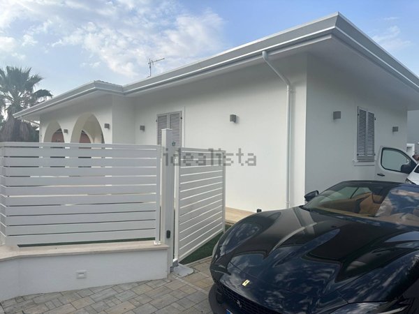 casa indipendente in vendita a Forte dei Marmi