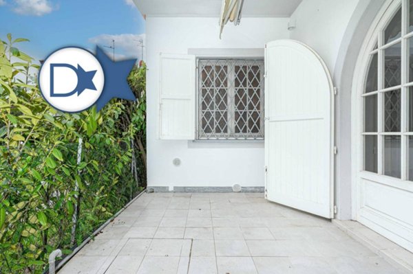 casa indipendente in vendita a Forte dei Marmi