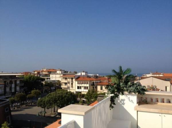 appartamento in vendita a Forte dei Marmi