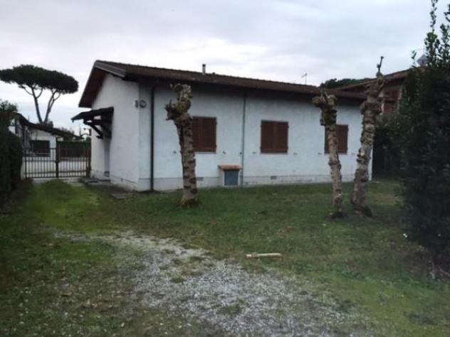 casa indipendente in vendita a Forte dei Marmi