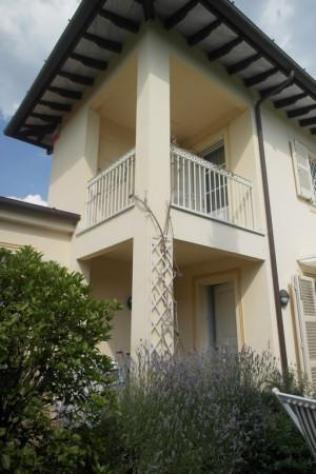 casa indipendente in vendita a Forte dei Marmi