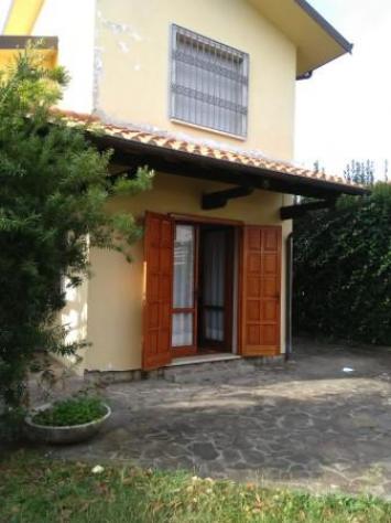 casa indipendente in vendita a Forte dei Marmi