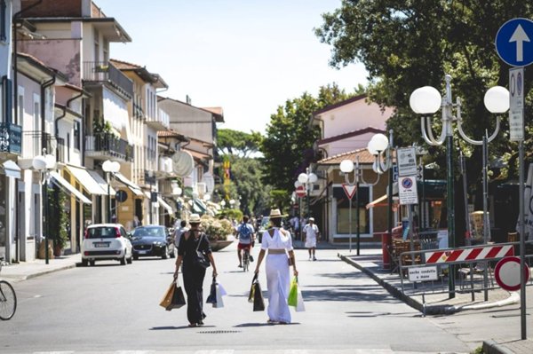 casa indipendente in vendita a Forte dei Marmi
