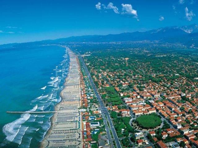 casa indipendente in vendita a Forte dei Marmi