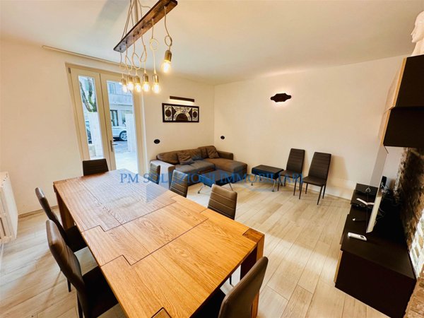 casa indipendente in vendita a Forte dei Marmi