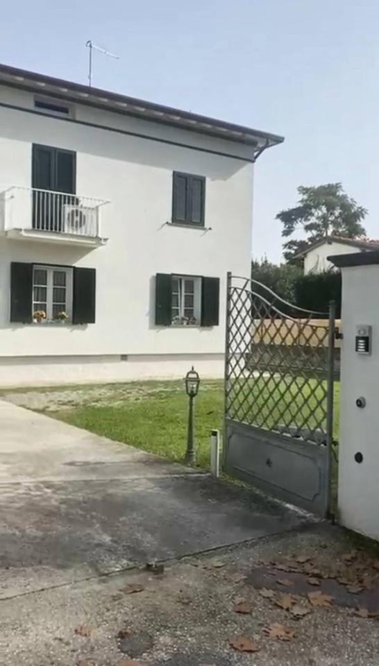 appartamento in vendita a Forte dei Marmi