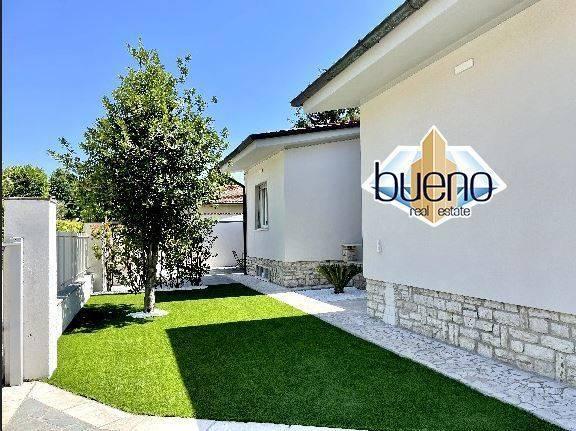 casa indipendente in vendita a Forte dei Marmi