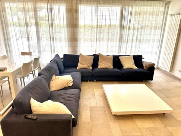casa indipendente in vendita a Forte dei Marmi