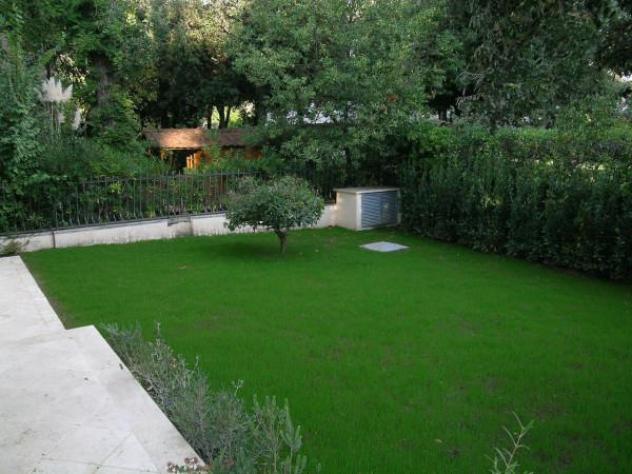 casa indipendente in vendita a Forte dei Marmi