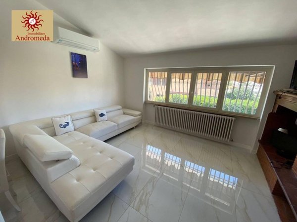casa indipendente in vendita a Forte dei Marmi