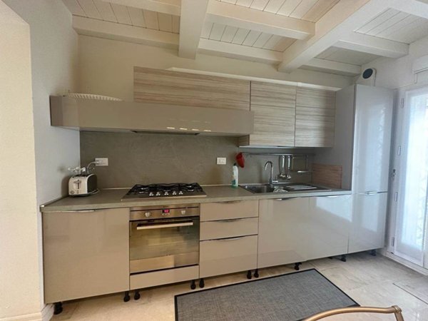 casa indipendente in vendita a Forte dei Marmi