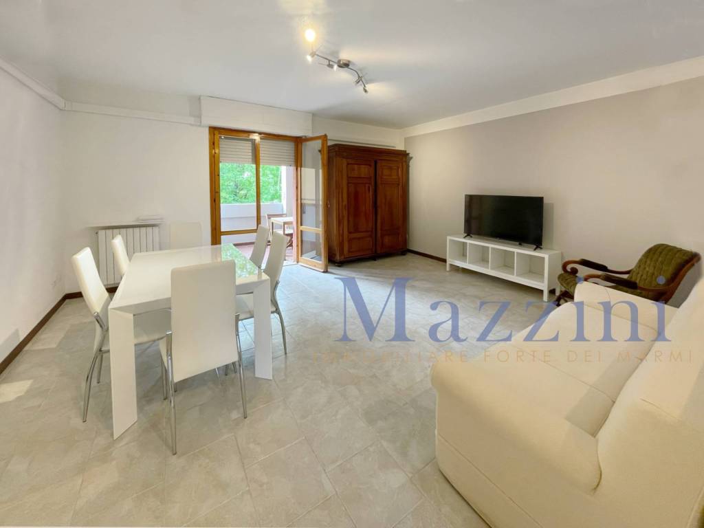 appartamento in vendita a Forte dei Marmi