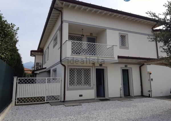 appartamento in vendita a Forte dei Marmi