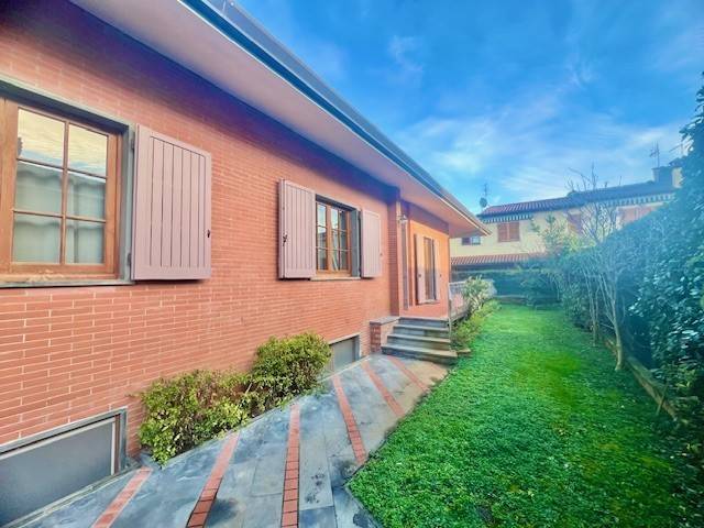 casa indipendente in vendita a Forte dei Marmi