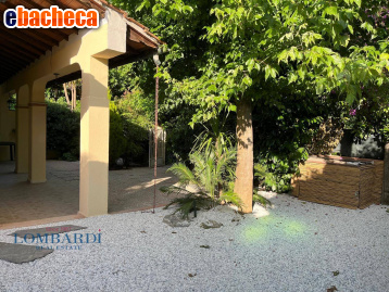 casa indipendente in vendita a Forte dei Marmi