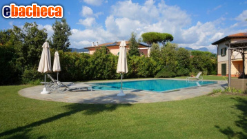 casa indipendente in vendita a Forte dei Marmi