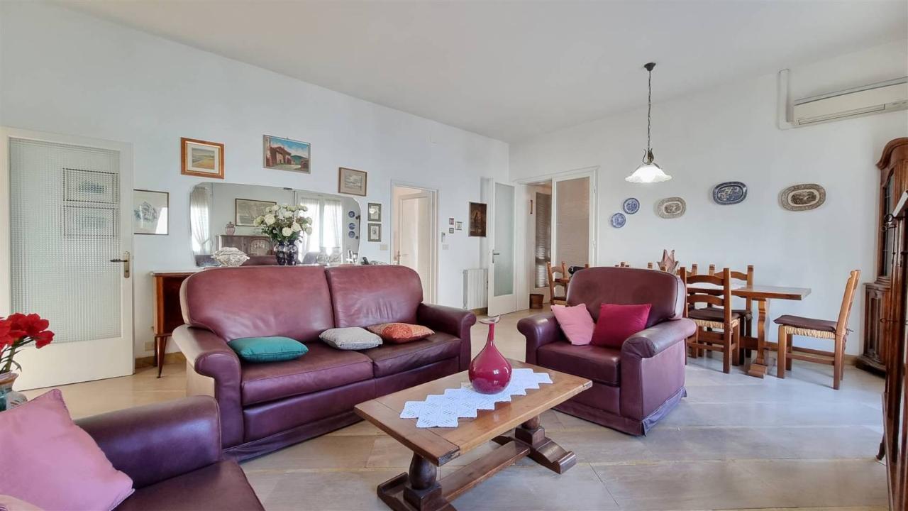 casa indipendente in vendita a Forte dei Marmi
