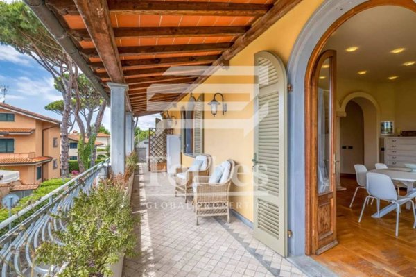 appartamento in vendita a Forte dei Marmi