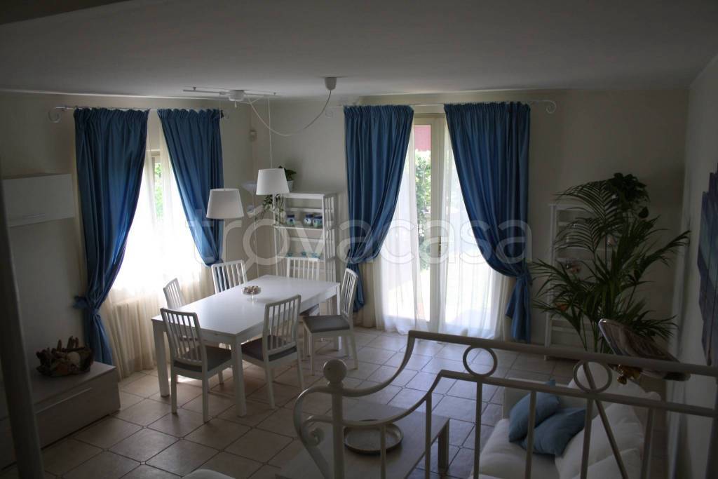 casa indipendente in vendita a Forte dei Marmi