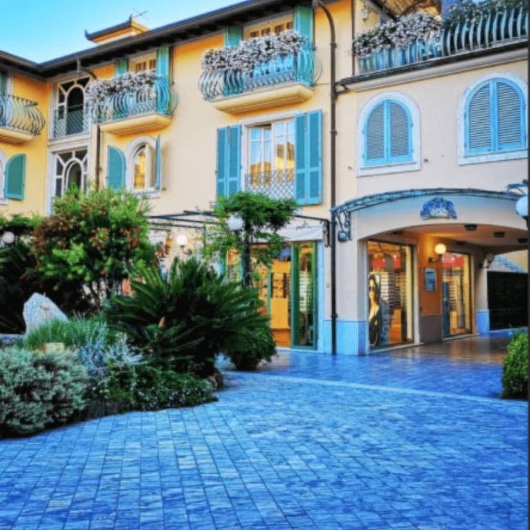 appartamento in vendita a Forte dei Marmi