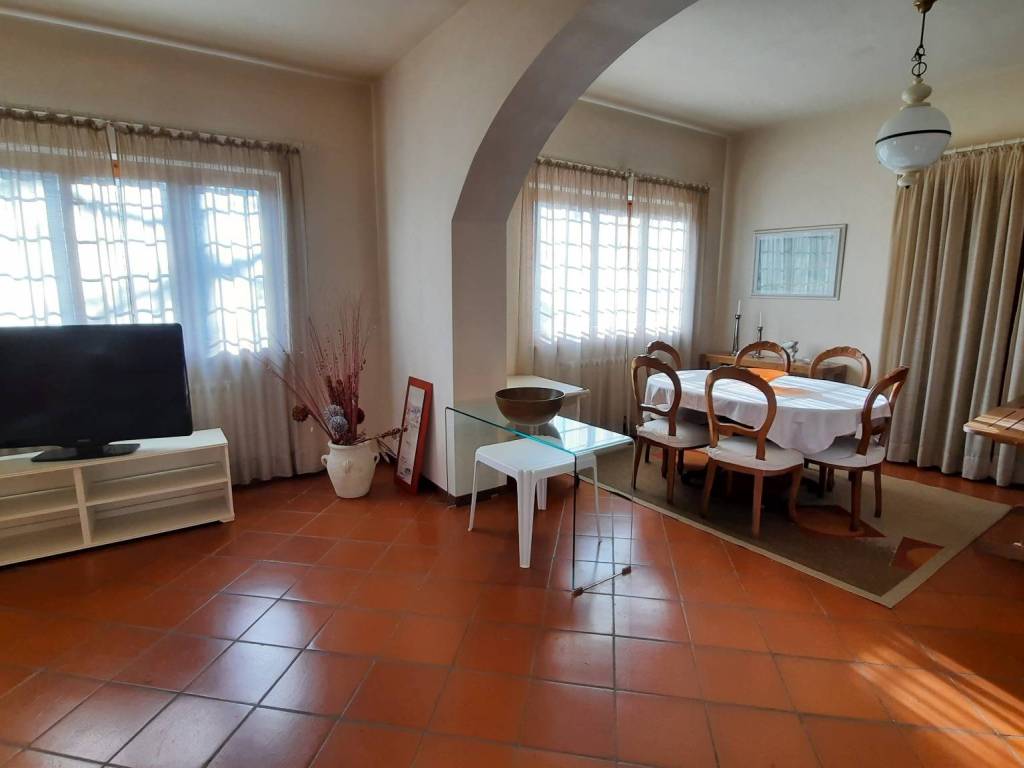 casa indipendente in vendita a Forte dei Marmi