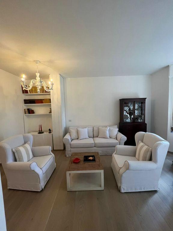 appartamento in vendita a Forte dei Marmi