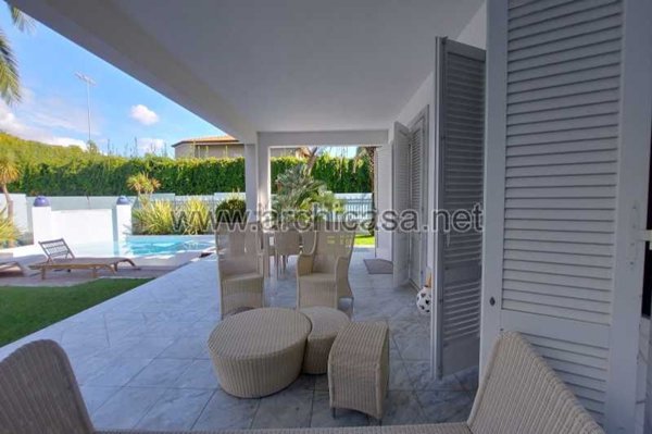 casa indipendente in vendita a Forte dei Marmi