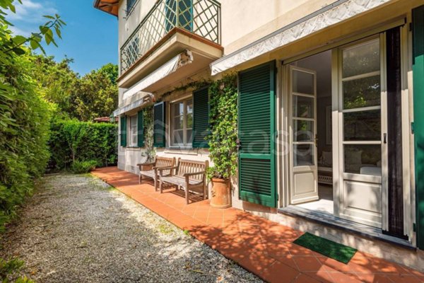 appartamento in vendita a Forte dei Marmi