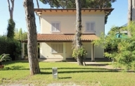 casa indipendente in vendita a Forte dei Marmi