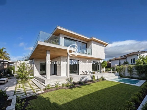 casa indipendente in vendita a Forte dei Marmi