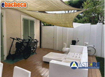 appartamento in vendita a Forte dei Marmi