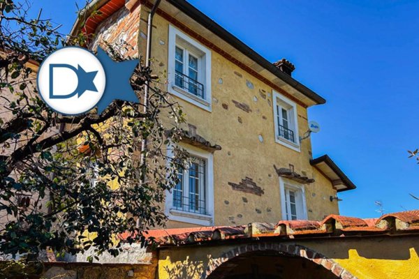 casa indipendente in vendita a Forte dei Marmi