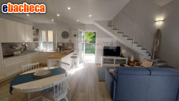 casa indipendente in vendita a Forte dei Marmi