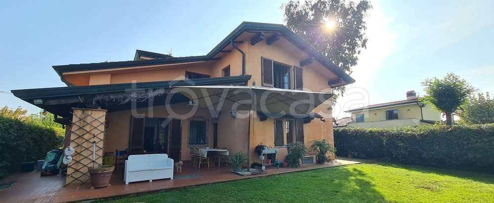 casa indipendente in vendita a Forte dei Marmi