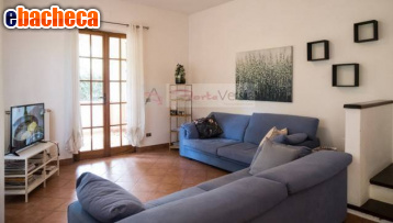 casa indipendente in vendita a Forte dei Marmi in zona Roma Imperiale