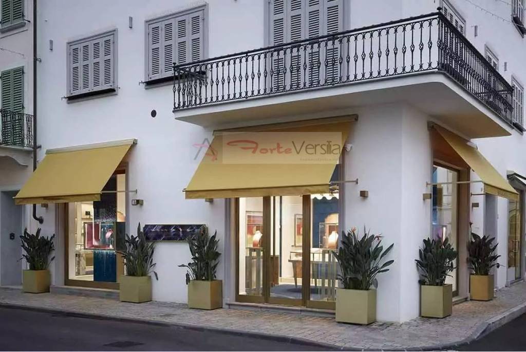 negozio in vendita a Forte dei Marmi