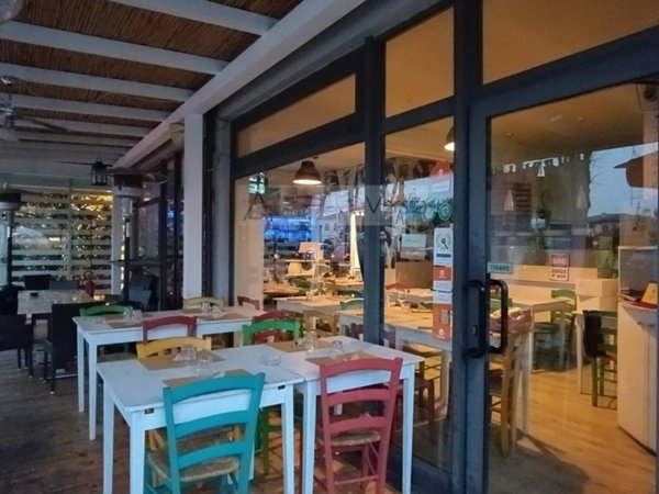negozio in vendita a Forte dei Marmi