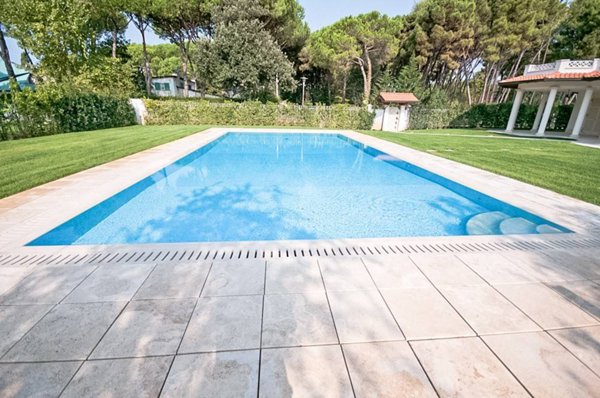 casa indipendente in vendita a Forte dei Marmi