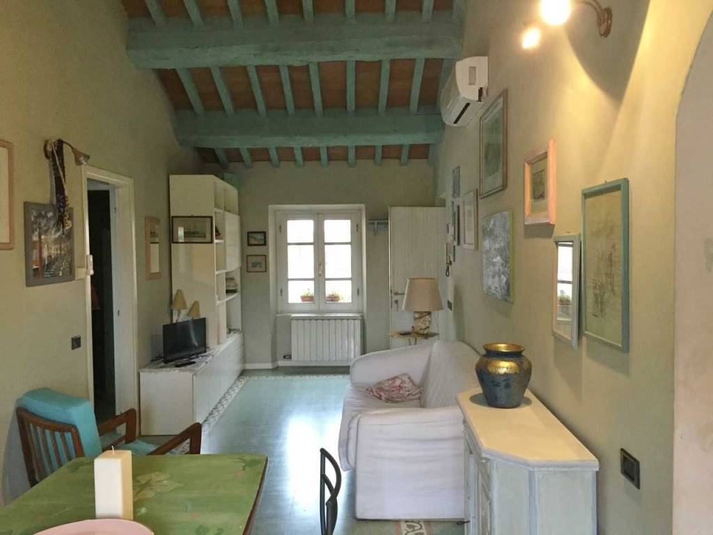 appartamento in vendita a Forte dei Marmi