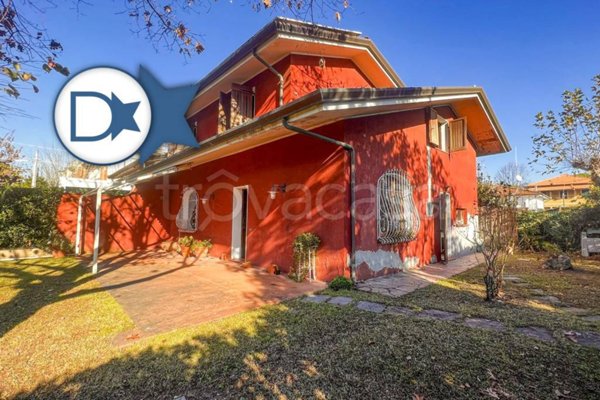 casa indipendente in vendita a Forte dei Marmi in zona Vittoria Apuana